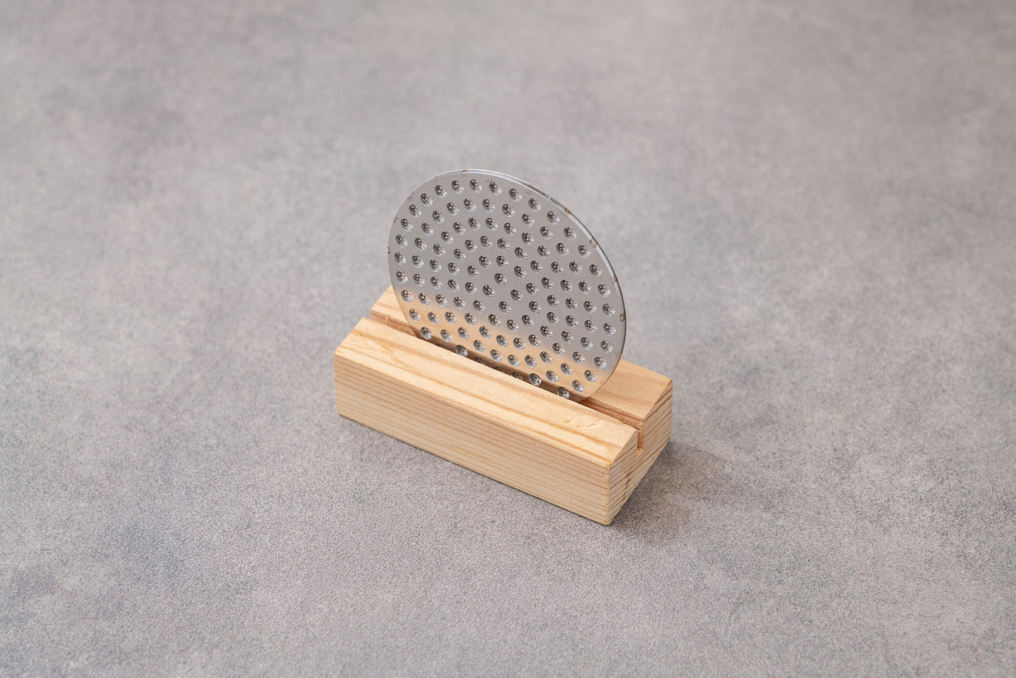 58.5mm (Standard) / 53.5mm (Breville/ Sage)  Puck screen v2, 1.7mm Thick w Optional Stand