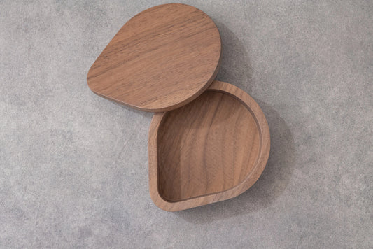 Top and Bottom Puck paper, espresso filters with Walnut storage Box 58mm, 53mm, 51mm