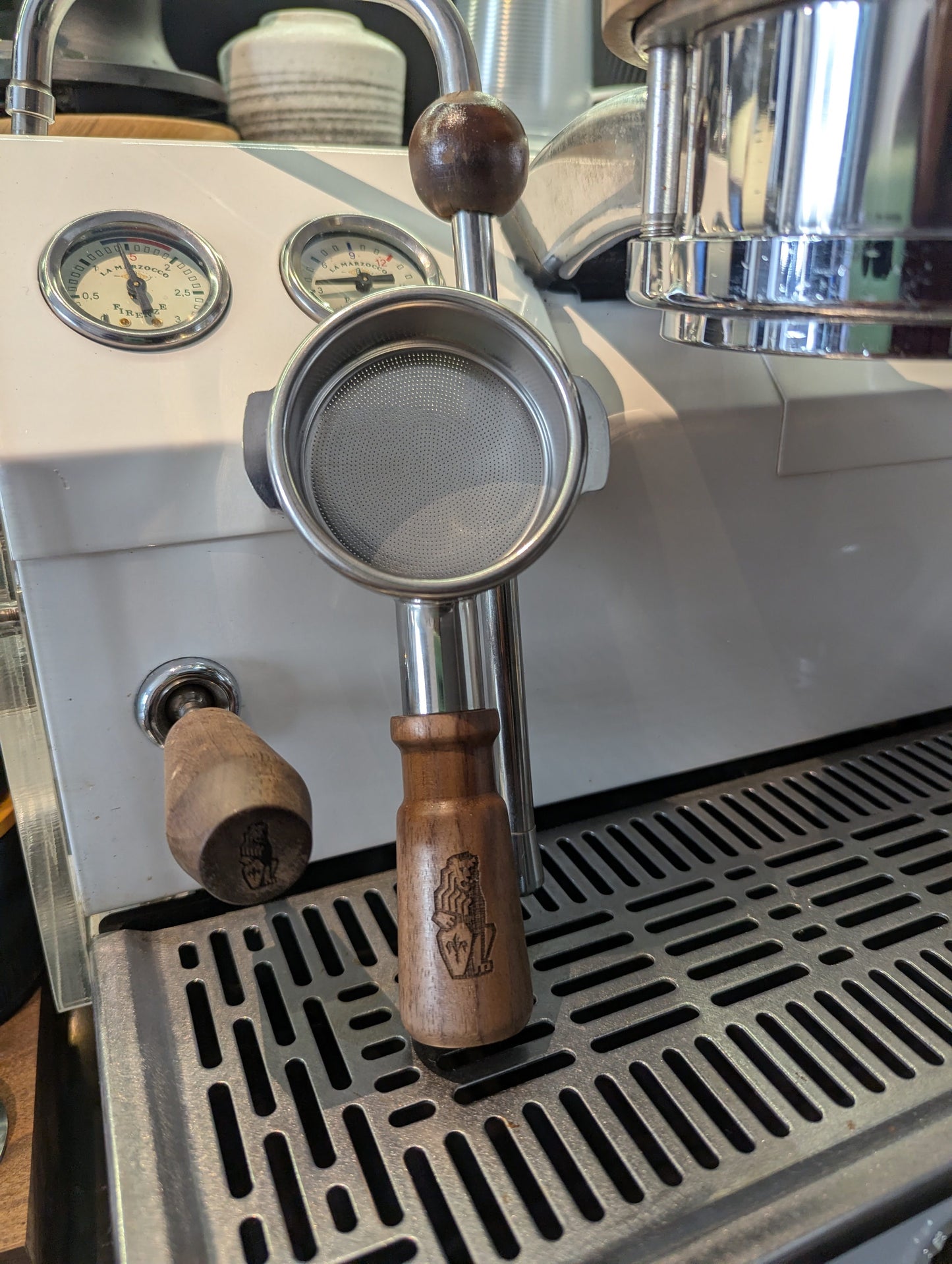 Custom Engraved Bottomless Portafilter for 54mm Breville, 58mm E61 Group Head & La Marzocco Series