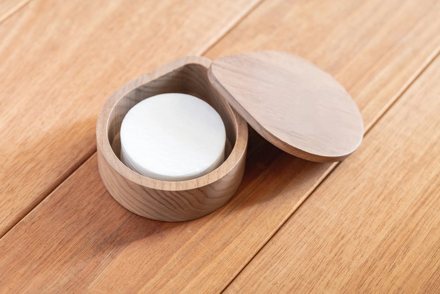 Top and Bottom Puck paper, espresso filters with Walnut storage Box 58mm, 53mm, 51mm